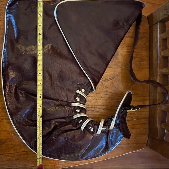 Lui Antinous Saddle Shoulder Bag with Silver Accents EUC! - Picture 13 of 14